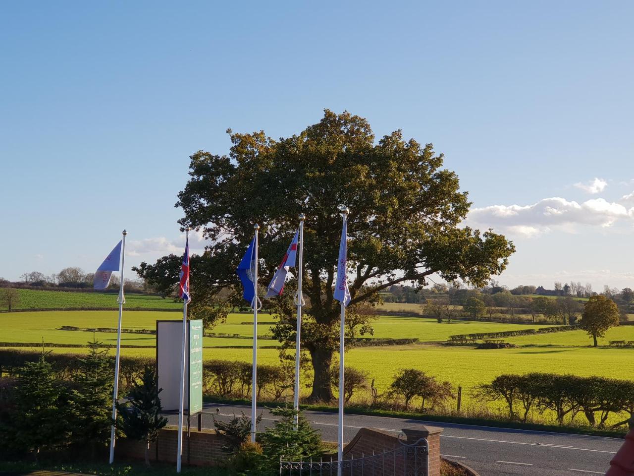 Oyo White Horse Lodge Hotel, East Thirsk Bagby Экстерьер фото