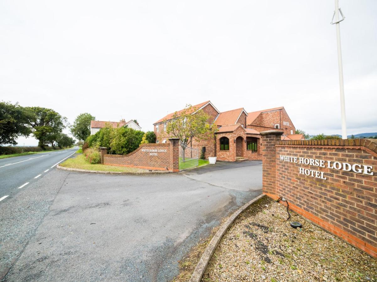 Oyo White Horse Lodge Hotel, East Thirsk Bagby Экстерьер фото